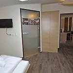 アパート 