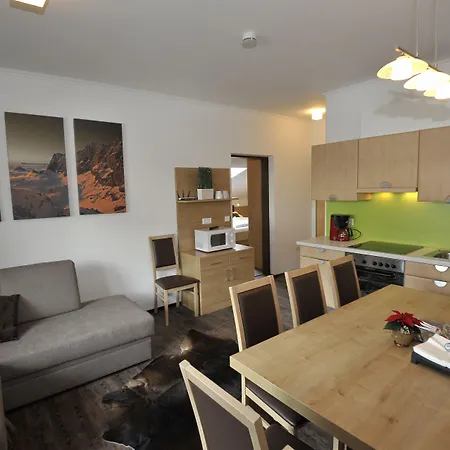 Bergerin | Apartment